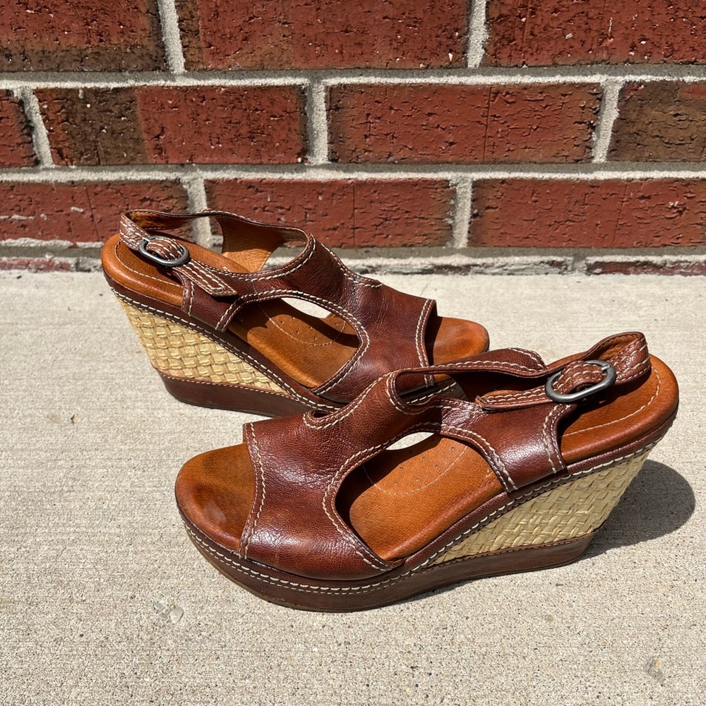 NAYA Eternal Wedges Sandals Brown Size  7M